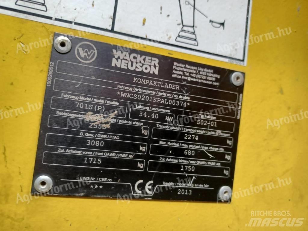 Wacker Neuson 701 S Mini Loader