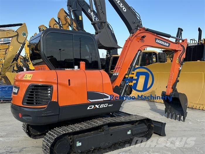 Doosan DX 60 Mini Excavators <7t (Mini Diggers)