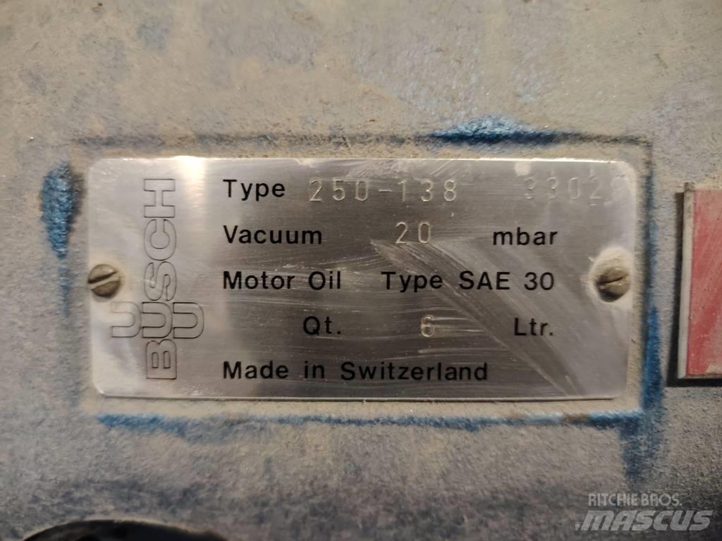  Busch vacuum 250-138 Warehouse Equipment - Other