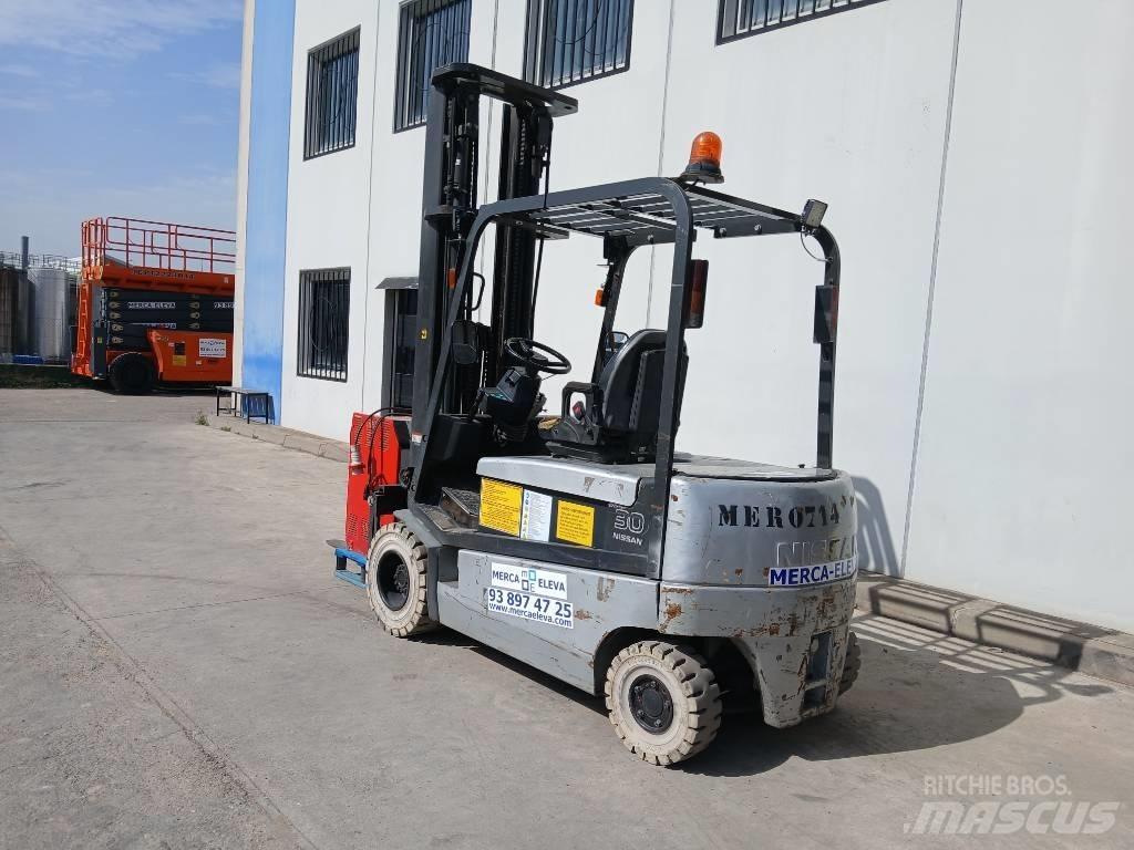 Nissan GQ02 L 30 CU Electric Forklifts