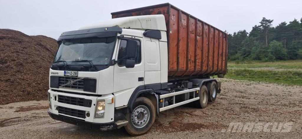 Volvo J4CFC Hook lift trucks