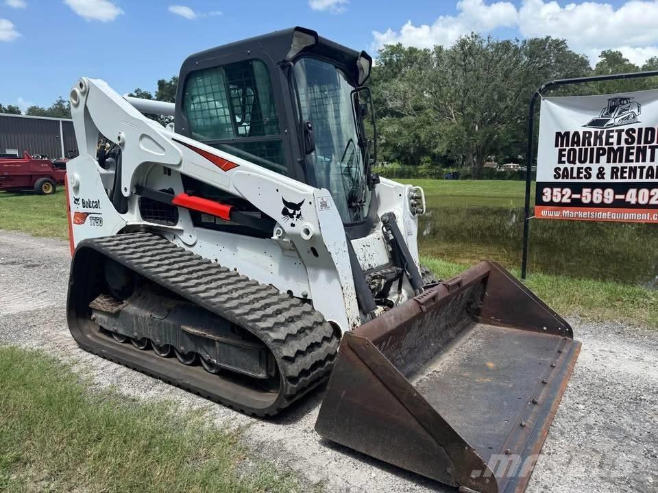 Bobcat T750 Skid Steer Loaders