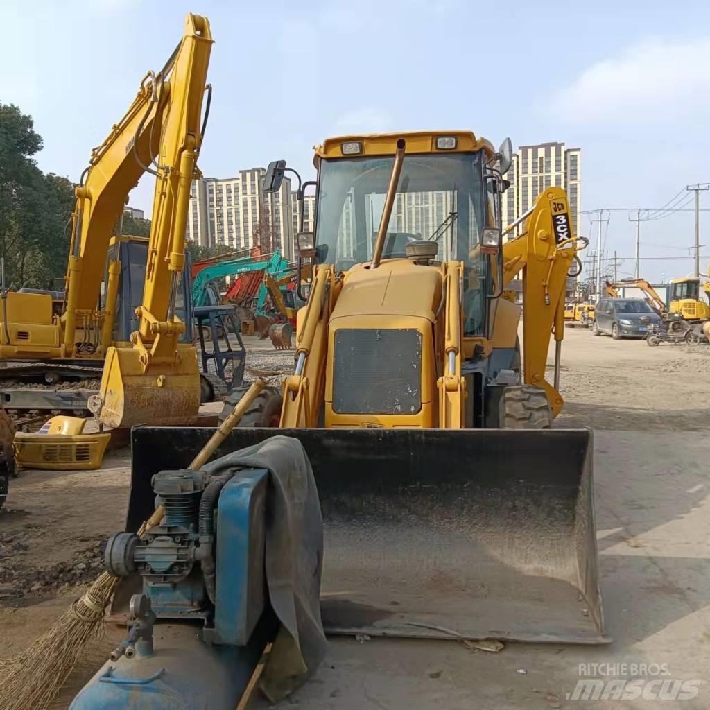 JCB 3CX Backhoe Loaders