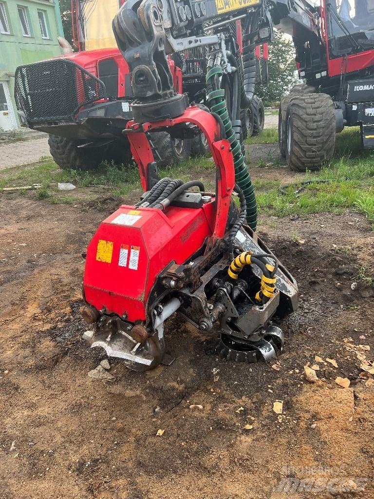 Komatsu 911 Harvesters