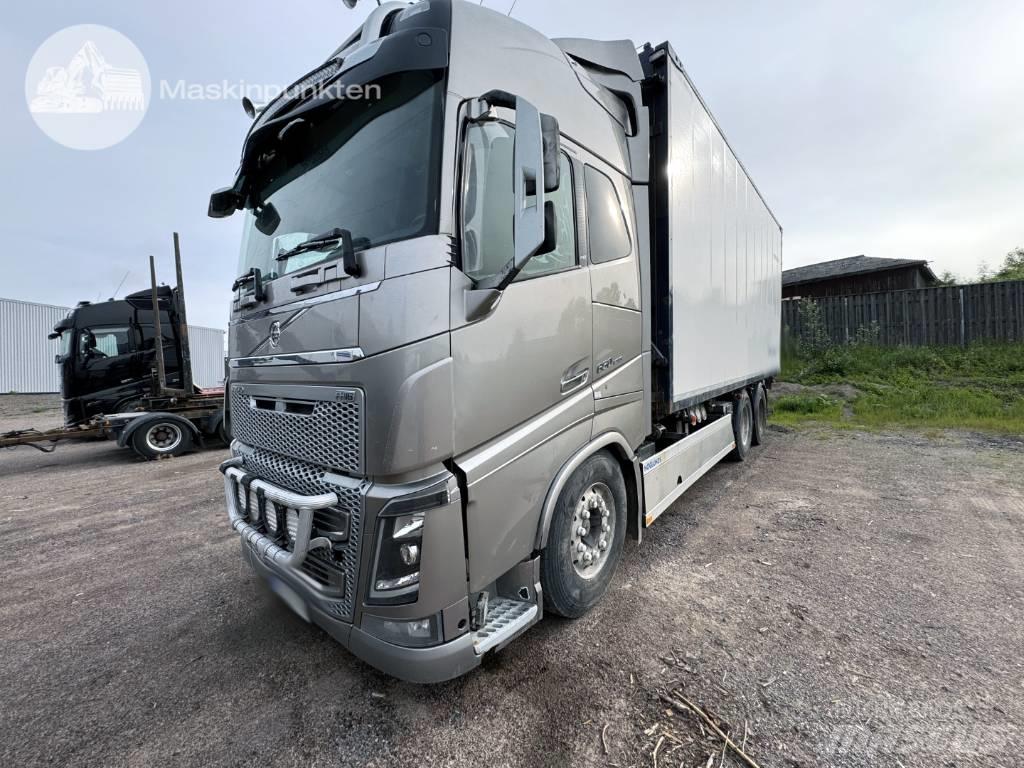 Volvo FH 650 Wood Chippers