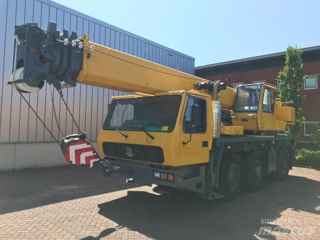 Grove GMK 3050 Mobile and all terrain cranes