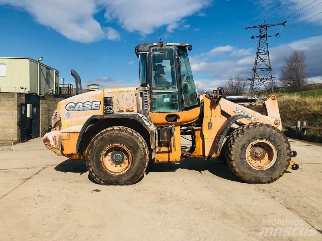 CASE 721 F Wheel Loaders