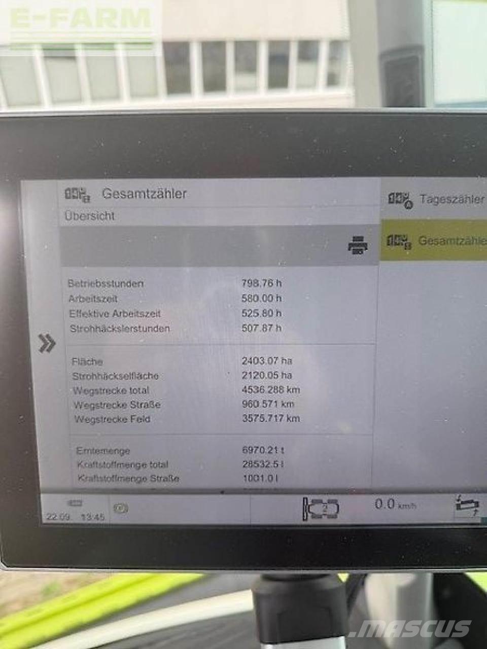 CLAAS lexion 7500 Combine Harvesters