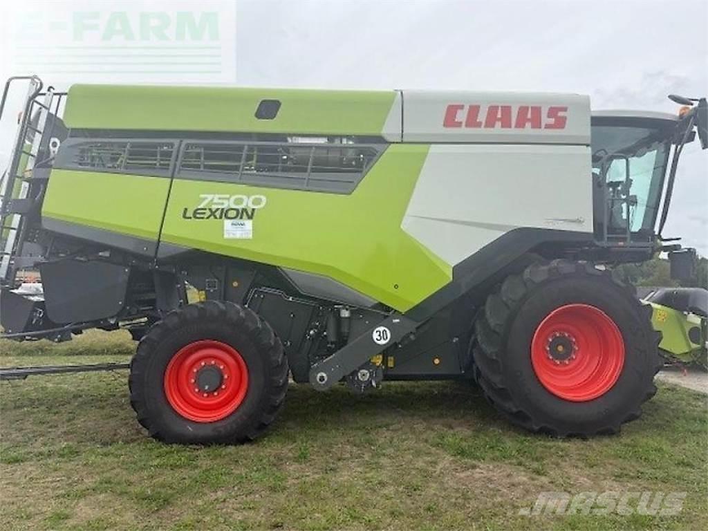 CLAAS lexion 7500 Combine Harvesters