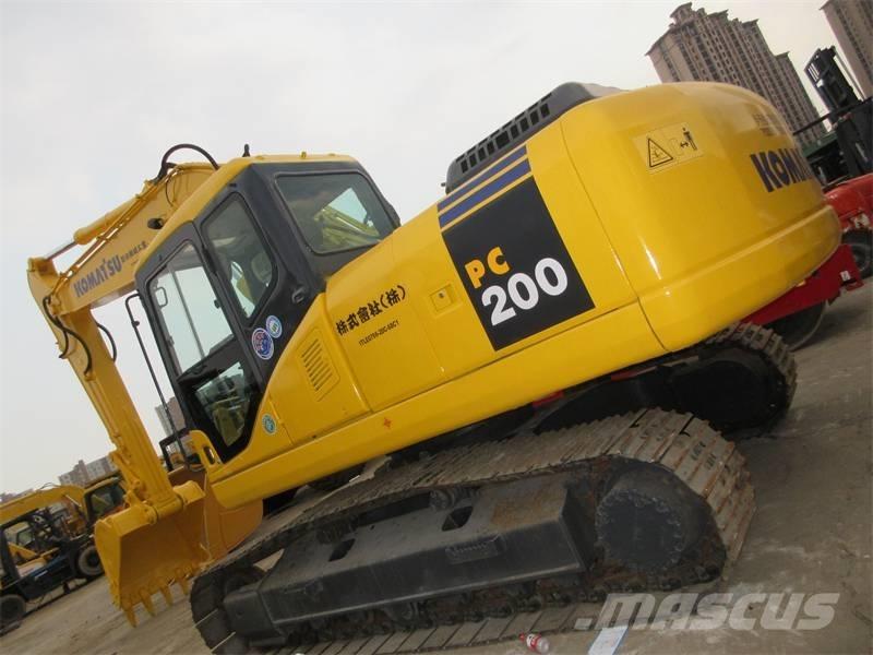 Komatsu PC 220-7 Crawler Excavators