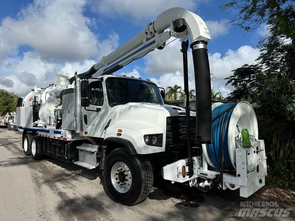 Freightliner 114 SD Vacuum Trucks