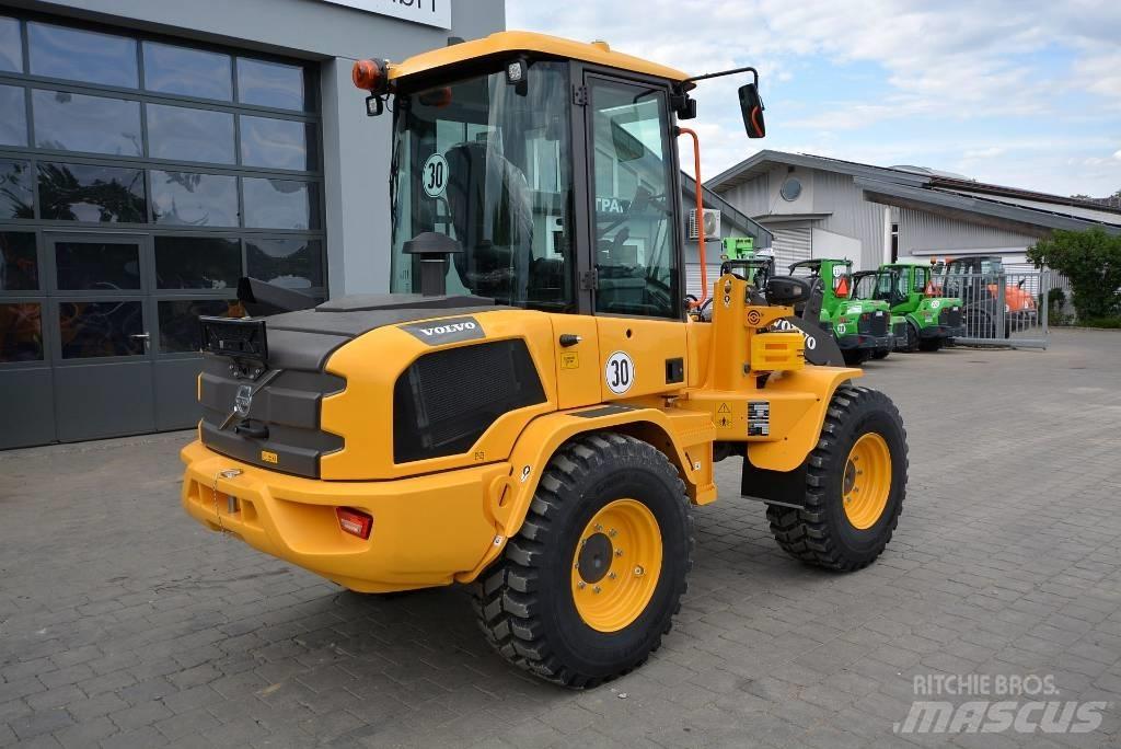 Volvo L30HS Wheel Loaders