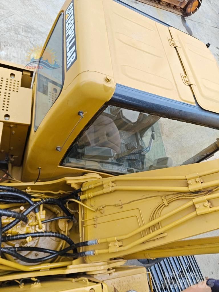 CAT 320 C L Crawler Excavators