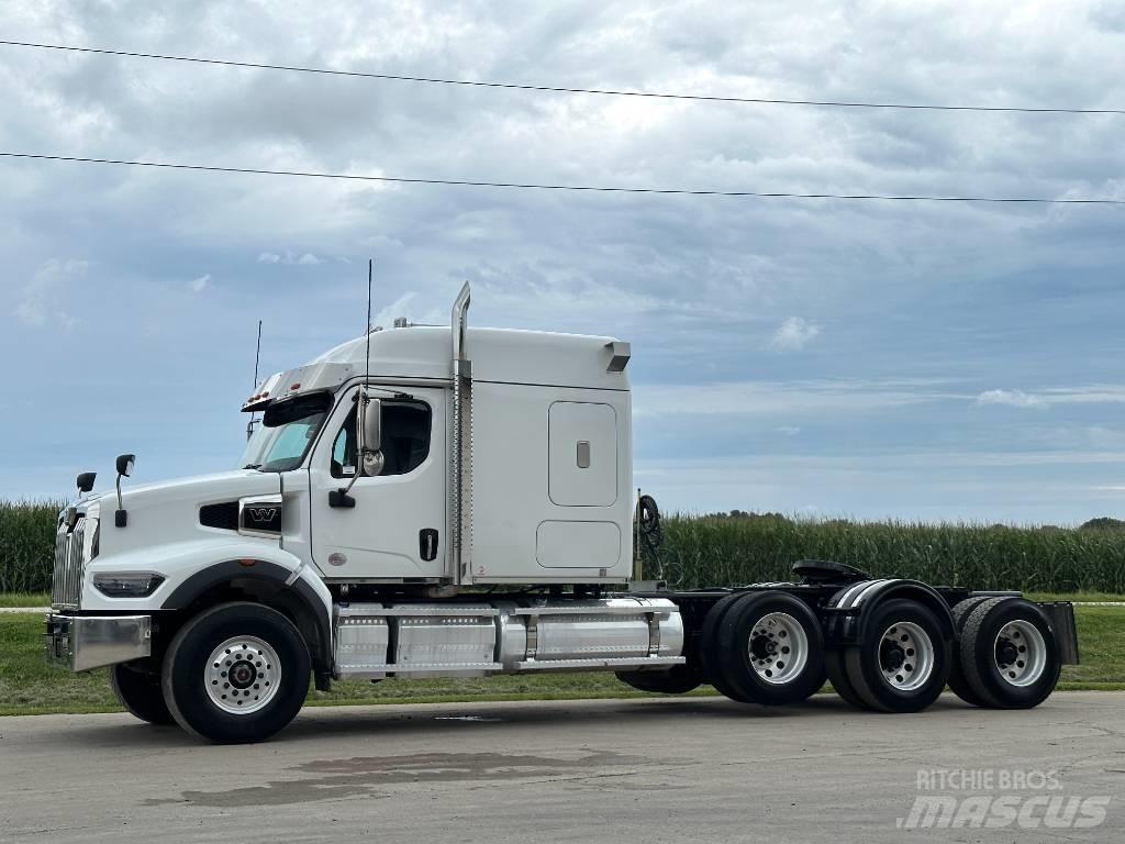Western Star 49 X Conventional Trucks / Tractor Trucks
