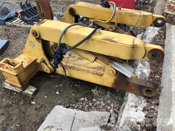 CAT D7R Rippers