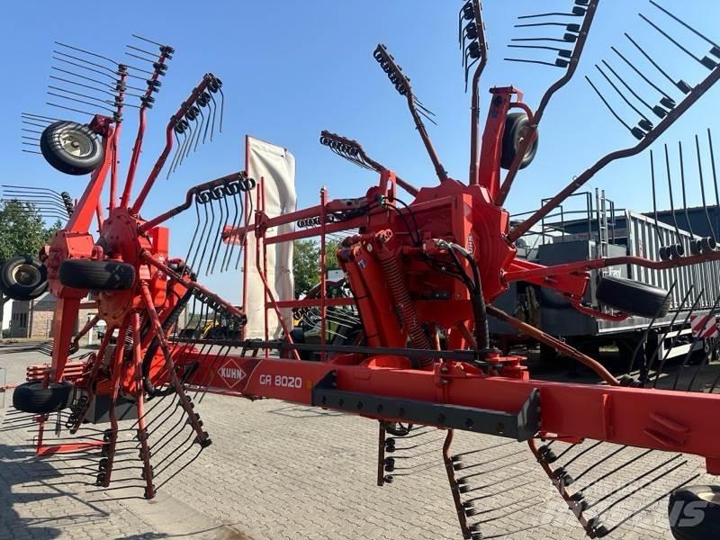 Kuhn GA 8020 Swathers/ Windrowers