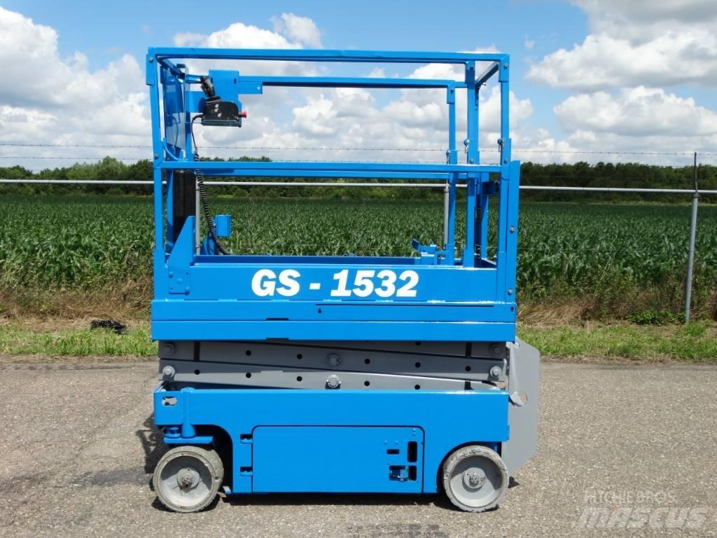 Genie GS 1532 Scissor Lifts
