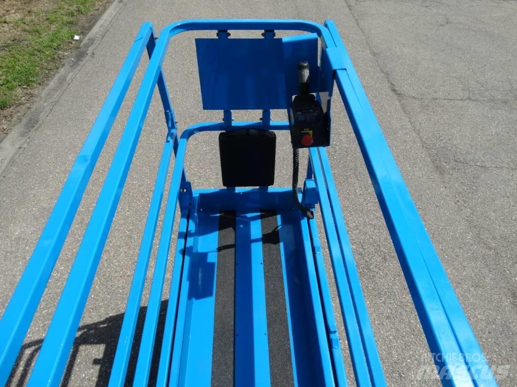 Genie GS 1532 Scissor Lifts