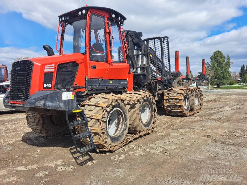 Komatsu 845 Forwarders