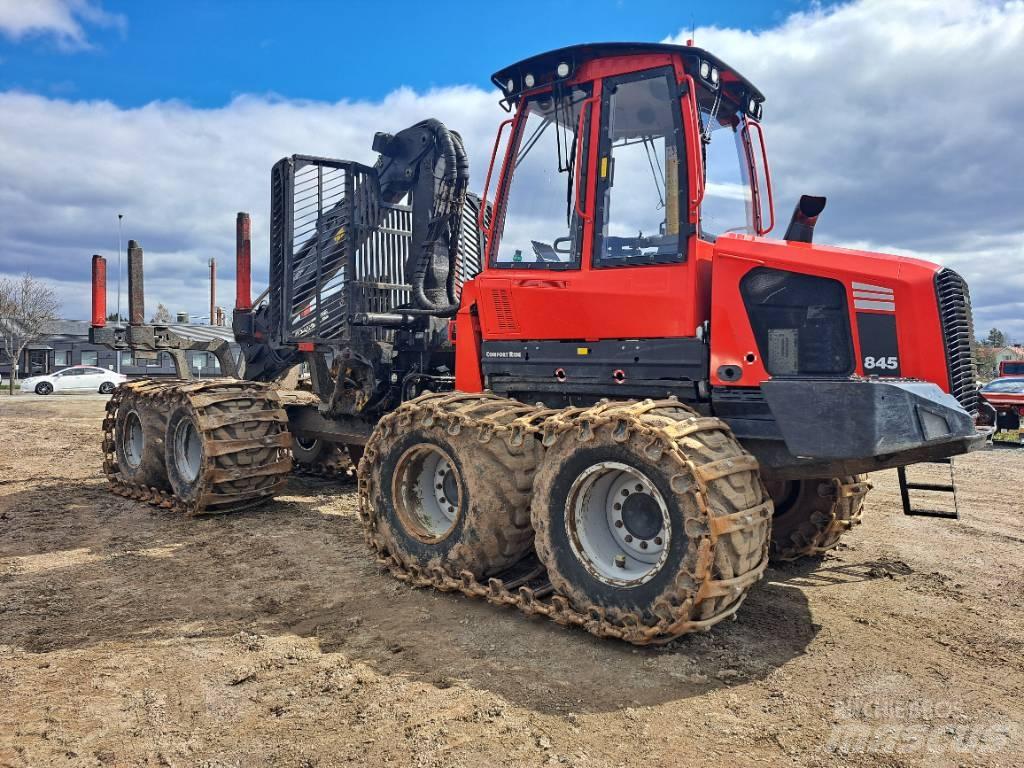 Komatsu 845 Forwarders