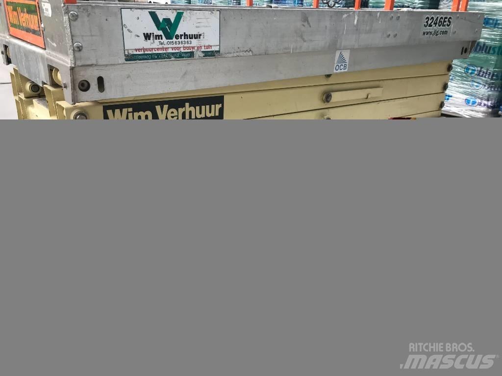 JLG 3246 ES Scissor Lifts