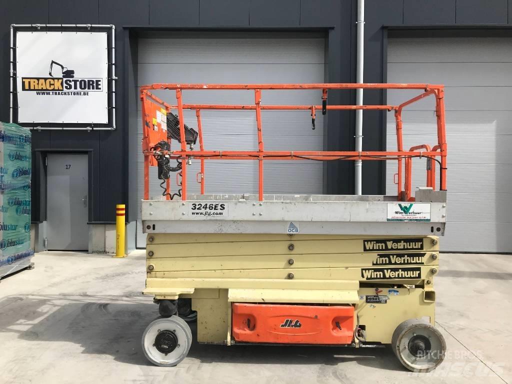 JLG 3246 ES Scissor Lifts