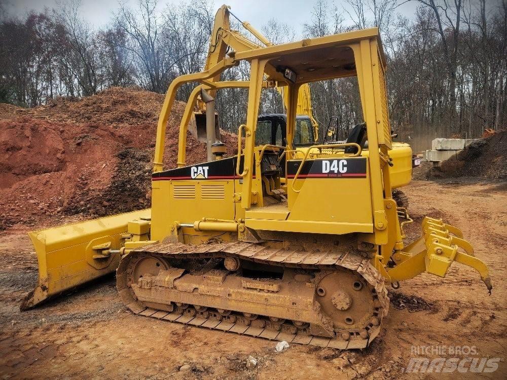 CAT D 4 C Crawler dozers