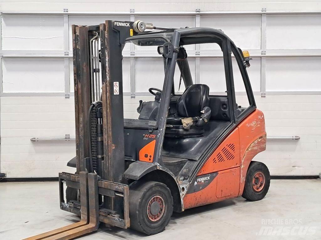 Linde H25D-02 Diesel Forklifts