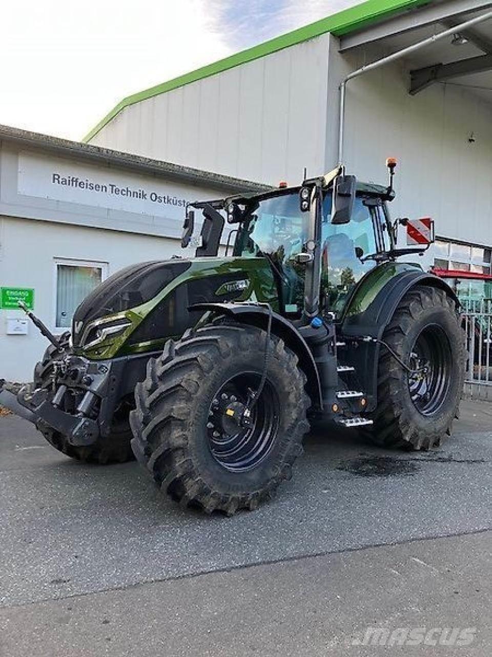 Valtra q285 Tractors