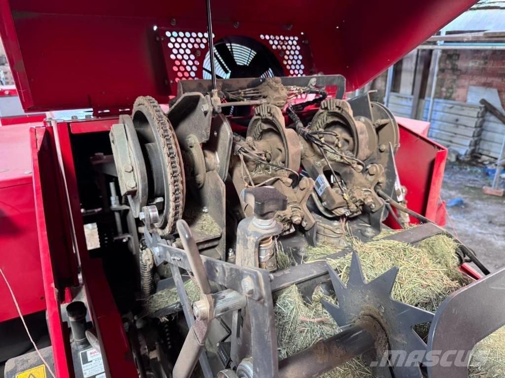Massey Ferguson 1842 Square Balers