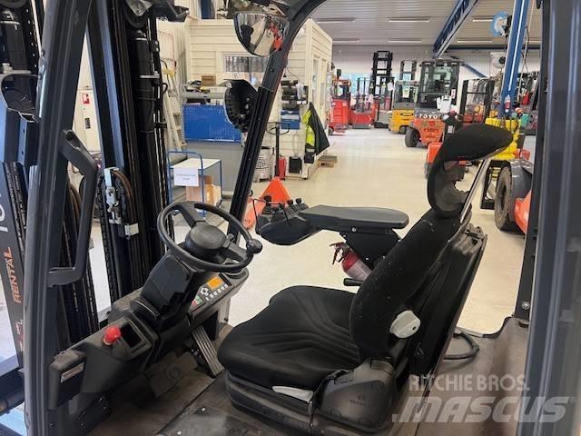Toyota 8 FBEK 16 T Electric Forklifts
