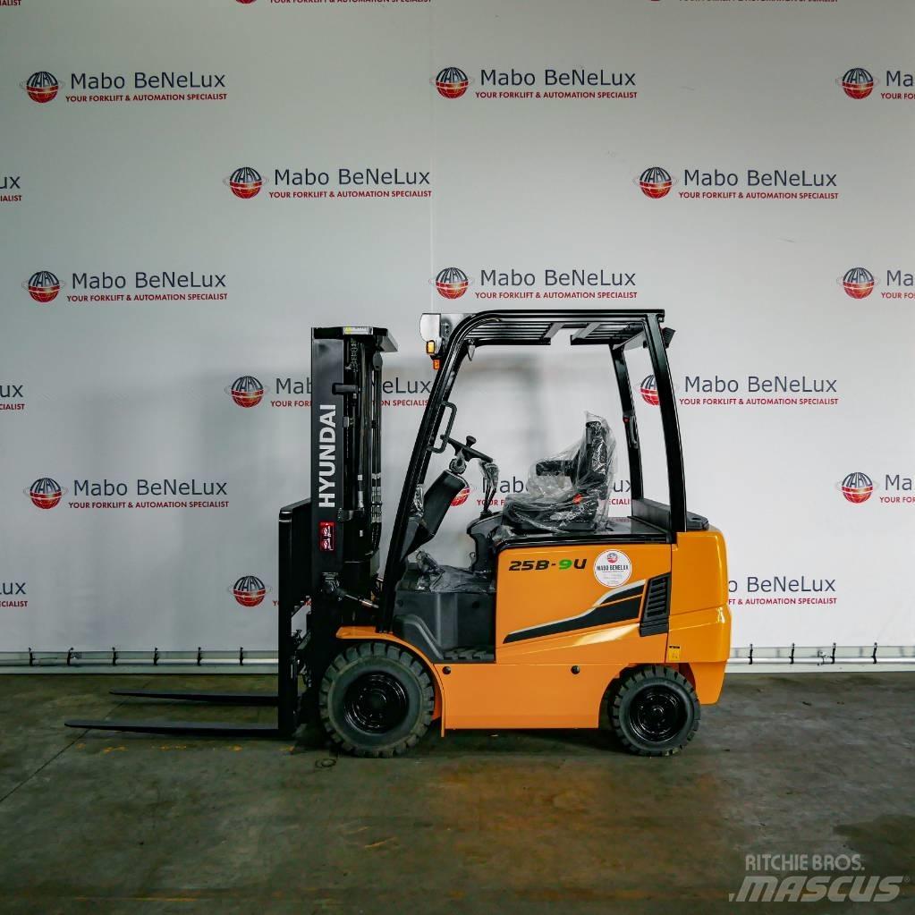 Hyundai 25B-9U Diesel Forklifts