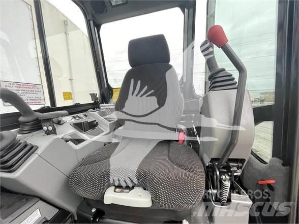 Bobcat E35R2 Mini Excavators <7t (Mini Diggers)