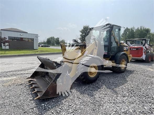 CAT 906M Wheel Loaders
