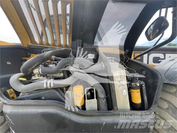 JCB 535-140 Telescopic Handlers