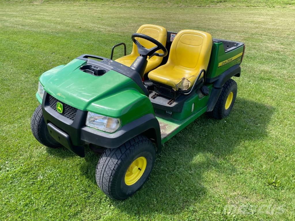 John Deere Gator CX Golf Carts