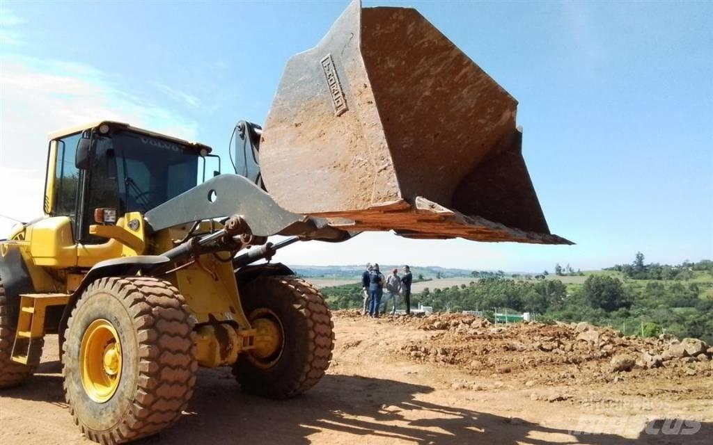 Volvo L 90 F Wheel Loaders