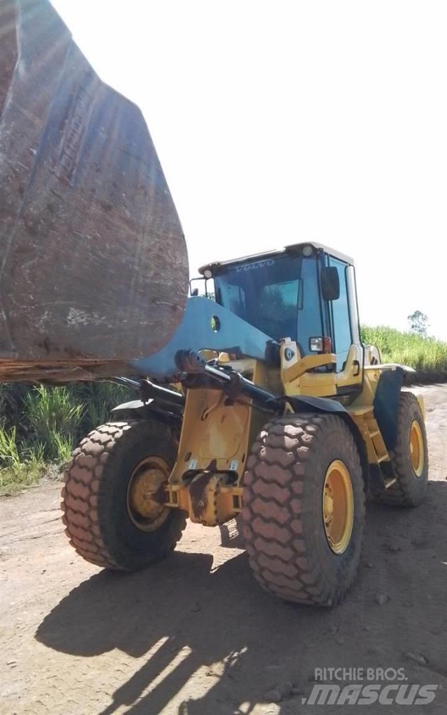 Volvo L 90 F Wheel Loaders