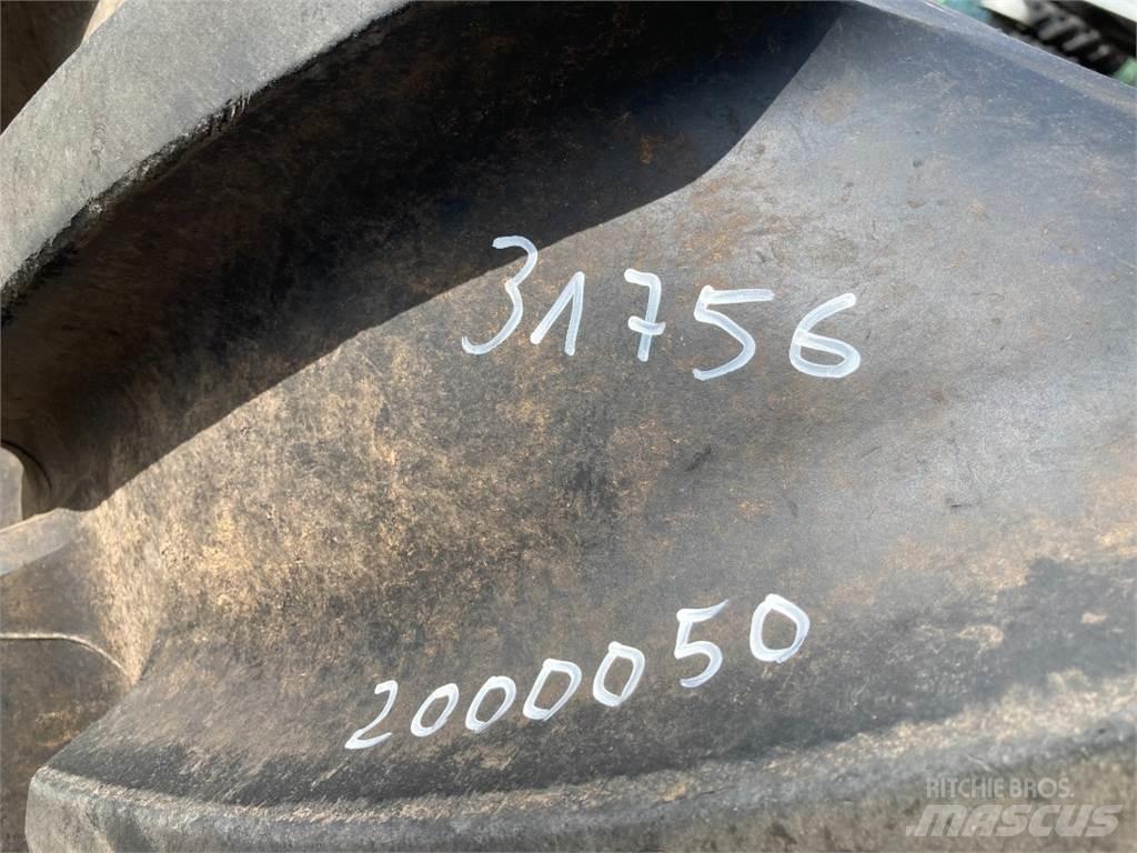 Michelin 600/65R28 Tires, wheels and rims