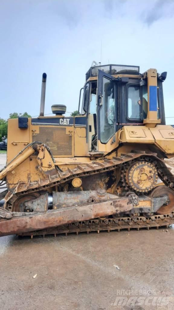 CAT D 6 M XL Crawler dozers