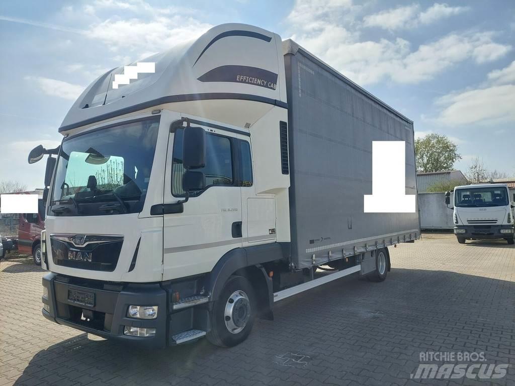 MAN TGL 8.220 Curtain Side Trucks