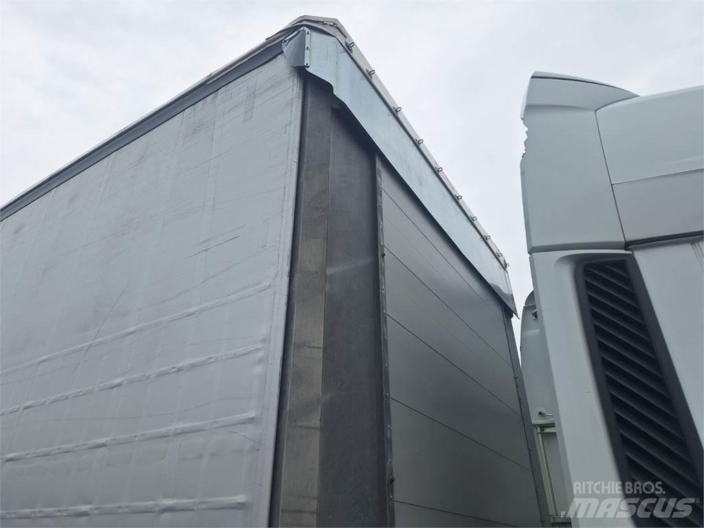 Fliegl SDS 390 Flatbed Trailers