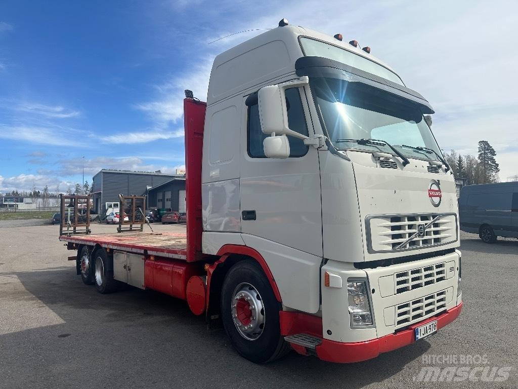 Volvo FH12 460 Flatbed Trucks