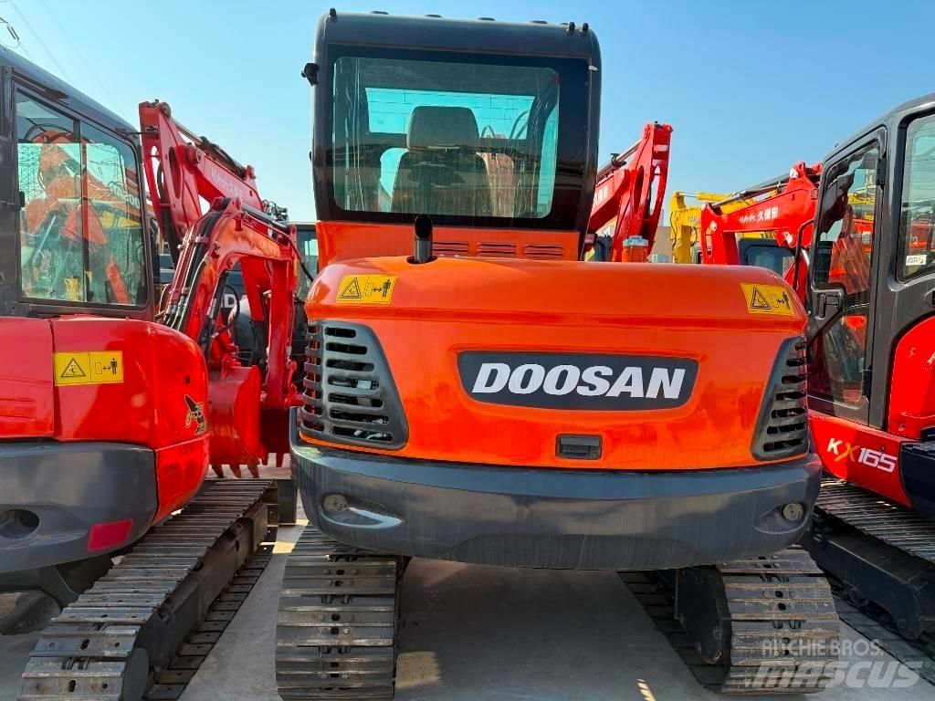 Doosan DX 60 Mini Excavators <7t (Mini Diggers)