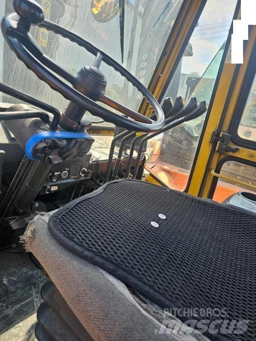 Hyundai 100D Misc Forklifts