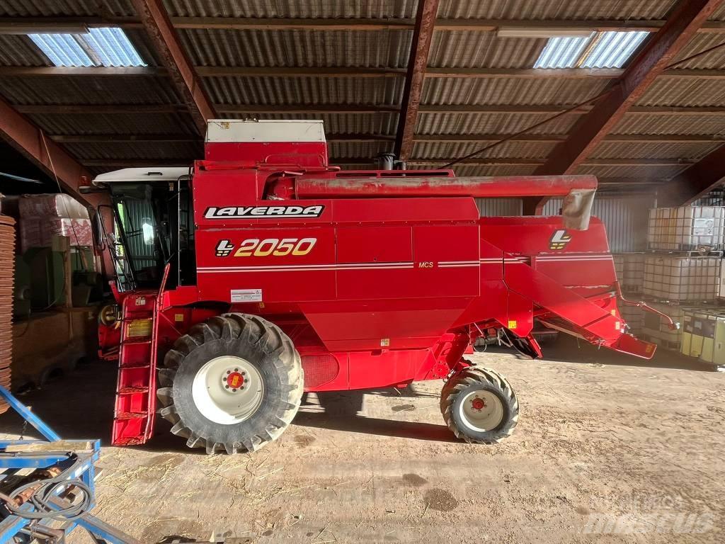 Laverda L 2050 Combine Harvesters