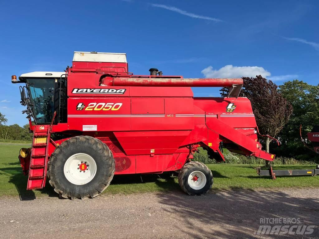 Laverda L 2050 Combine Harvesters