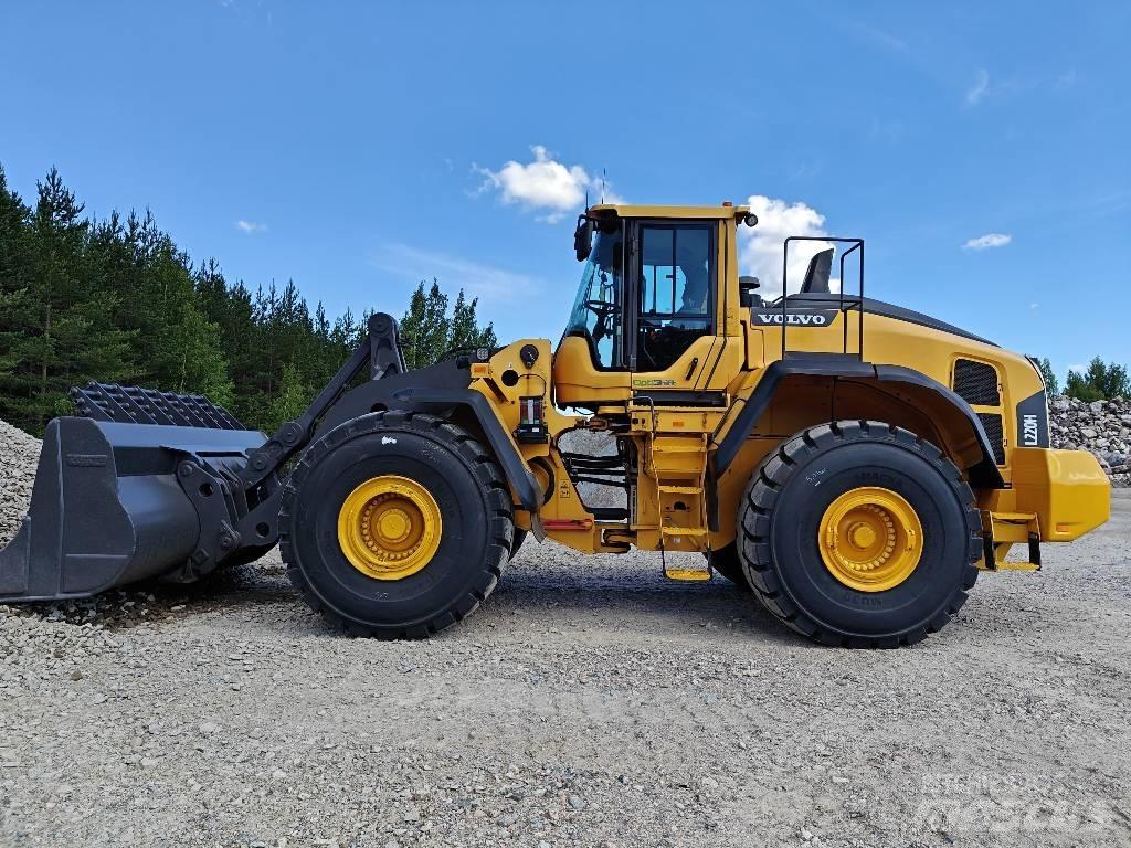 Volvo L220H Wheel Loaders