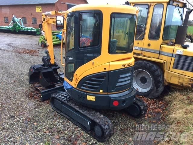 Hyundai R25 AK Mini Excavators <7t (Mini Diggers)