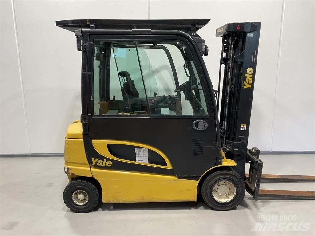 Yale ERP30VL Electric Forklifts